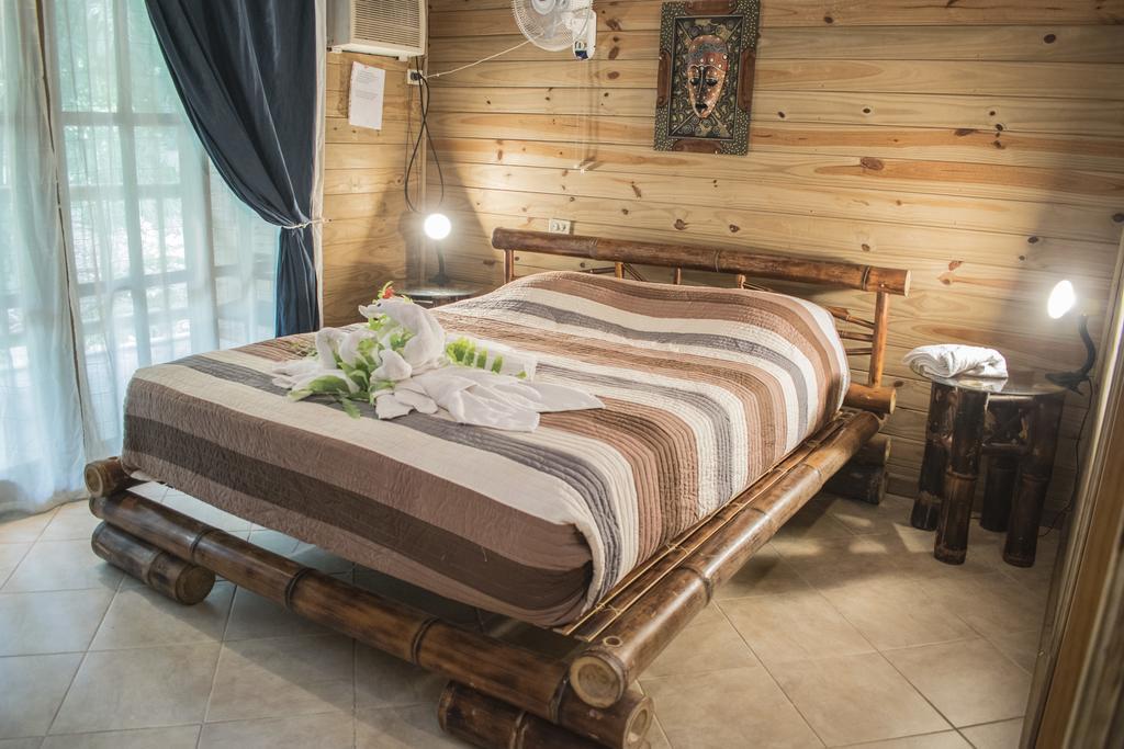 Hotel Bugabutik Puerto Viejo de Talamanca Dış mekan fotoğraf