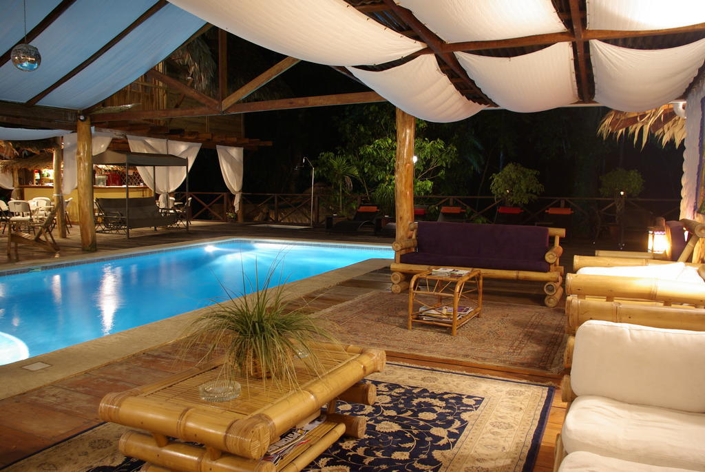 Hotel Bugabutik Puerto Viejo de Talamanca Dış mekan fotoğraf
